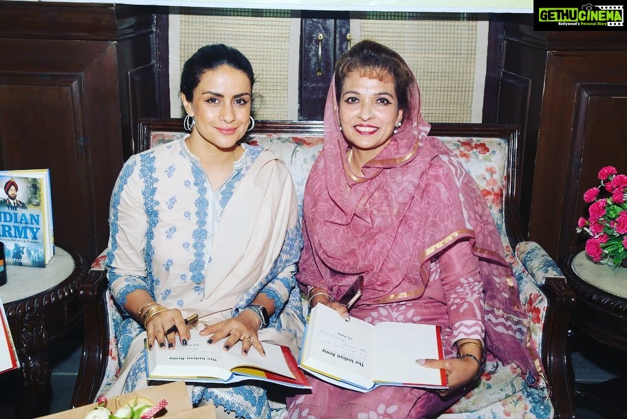 Gul Panag Instagram - It’s not often that I get to share the stage with my illustrious father. So when Patiala based book club, the Book Lovers’ Retreat reached out to me to be part of a session with him, I seized the opportunity. My father’s book, Indian Army:Reminiscences, Reforms and Romances is a curated collection of 50 of his columns written over the last few years. The columns cover a wide spectrum of life in the Indian Army- from his childhood ( since he is any Army BRAT too), to the 71 war where he was deployed in erstwhile East Pakistan, to his 40 years of service, to the much needed institutional reforms and of course peppered with many anecdotes. I suspect I was brought in to be part of the session to add a touch of glamour, but I enjoyed it immensely. I did have a small role to play in this book, though, since I pushed him to start writing these columns to begin with 🤓. Swipe to see last photo. It was very inspiring to meet members of the bookclub, all ladies, and a mix of home makers, and professionals (featuring many doctors). The club meets once a month to discuss a chosen book and we are grateful they chose Dad’s book. Special thanks to @preet1968pps who made all this possible. @bookloversretreat #bookclub #patiala Patiala, Punjab