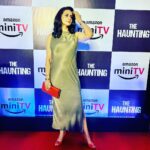 Gul Panag Instagram – You know when you can’t sit through the screening of your first horror film, (because you’re too scared,) and sneak out to pose for pictures instead? THAT.
@tansworld and @amazonminitv thank you for making me part of The Haunting. This film has truly raised the bar for the horror genre in India. The special effects, visual effects and sound effects are amazing. I had trouble watching the film, even when I was dubbing , as I mentioned in an earlier post. When Tanveer insisted, I watch the film with him on the sound engineer’s console, (on his computer screen) without any special effects, I was already terrified and dying. And now it is something else.!! 😨😨😨😨😨
@iam_ejf and @prakrutimishra you girls are incredible !
Swipe to last photo to see where on the Amazon shopping app, you can find our film.
Thank you @vibhutichamria for making me picture worthy!
.
.
.
.
.
.
Styled by @vibhutichamria
Assisted by @devanship30
Jewellery by @anaqajewels
Make up by @deepak_pawar03
Hair by @asiya.ansari