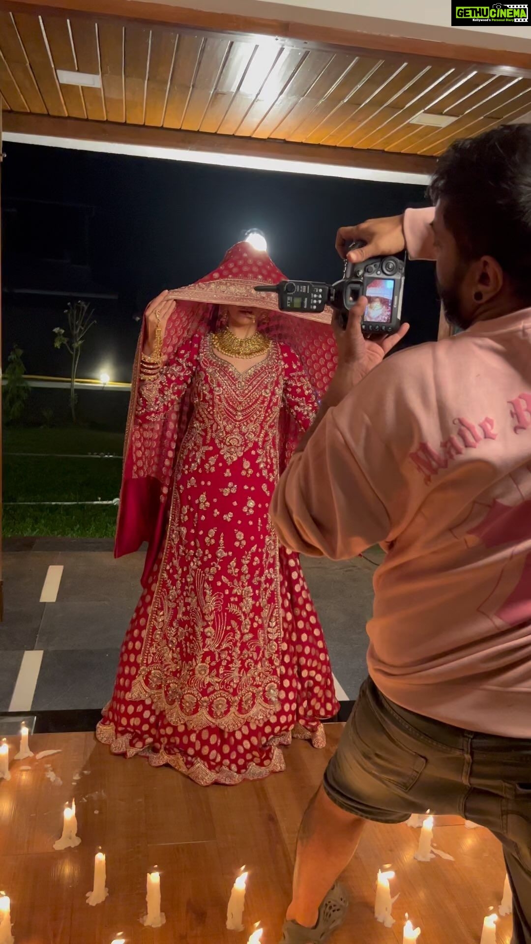 Gurleen Chopra Instagram - ROOHAN ROOHAN NU PEHCHAAN JANDIA BUS ASSI NHI PEHCHAAN PAUNDE IK DOOJE NU TERE NAL JARUR KOI PICHLE JANAM DA RISHTA ❤️ …