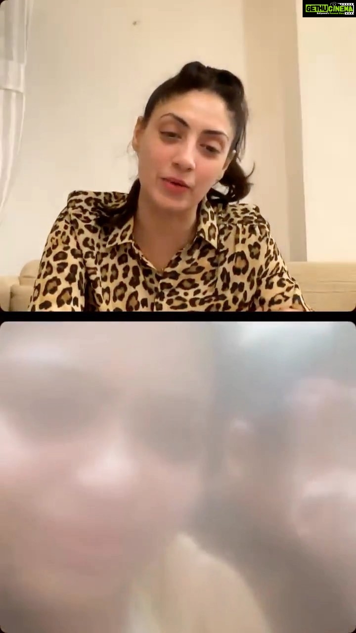 Gurleen Chopra Instagram - DEKHO KYU SAADE PERIODS NAHI AUNDE ? KYU ASSI MOTE HO JANDE A ?