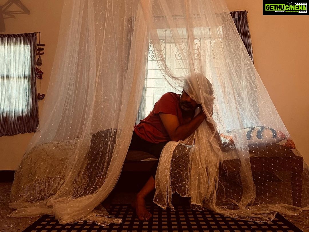 Guru Somasundaram Instagram - In numberless rooms we stretch ourselves and sleep. where have we been? we open our eyes and stare at the coiling darkness, and enter our dreams again. -conrad aiken #dream #space #selflove #conradaiken #poem