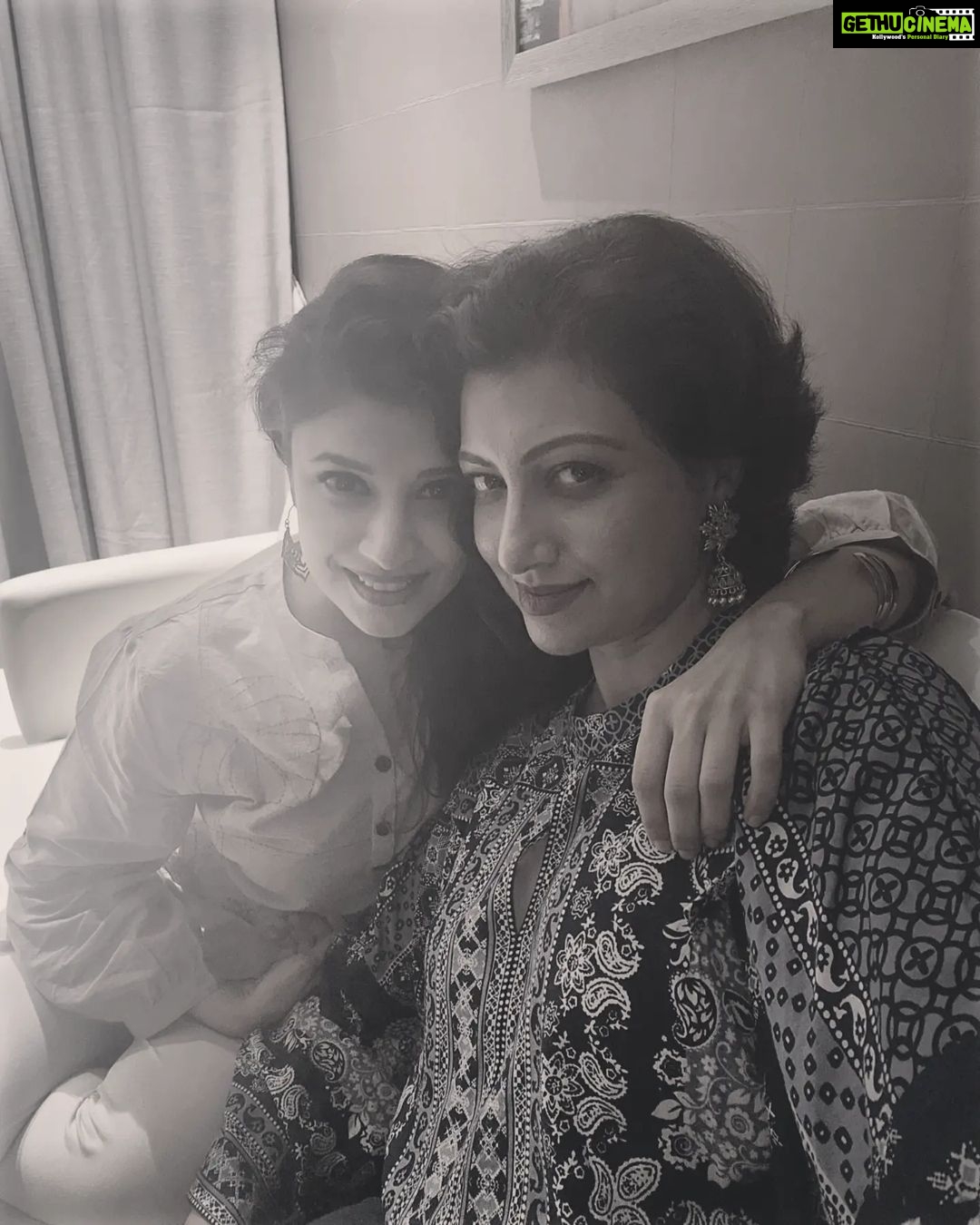 Hamsa Nandini Instagram - April dump 📸 . @swanstories