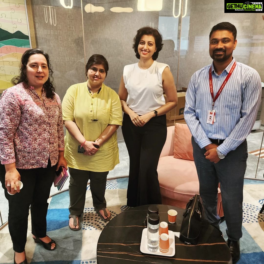 Hamsa Nandini Instagram - It's always a breeze when like minded people come together. Was amazing interacting with the MPower team at Aditya Birla group. . #swanstories