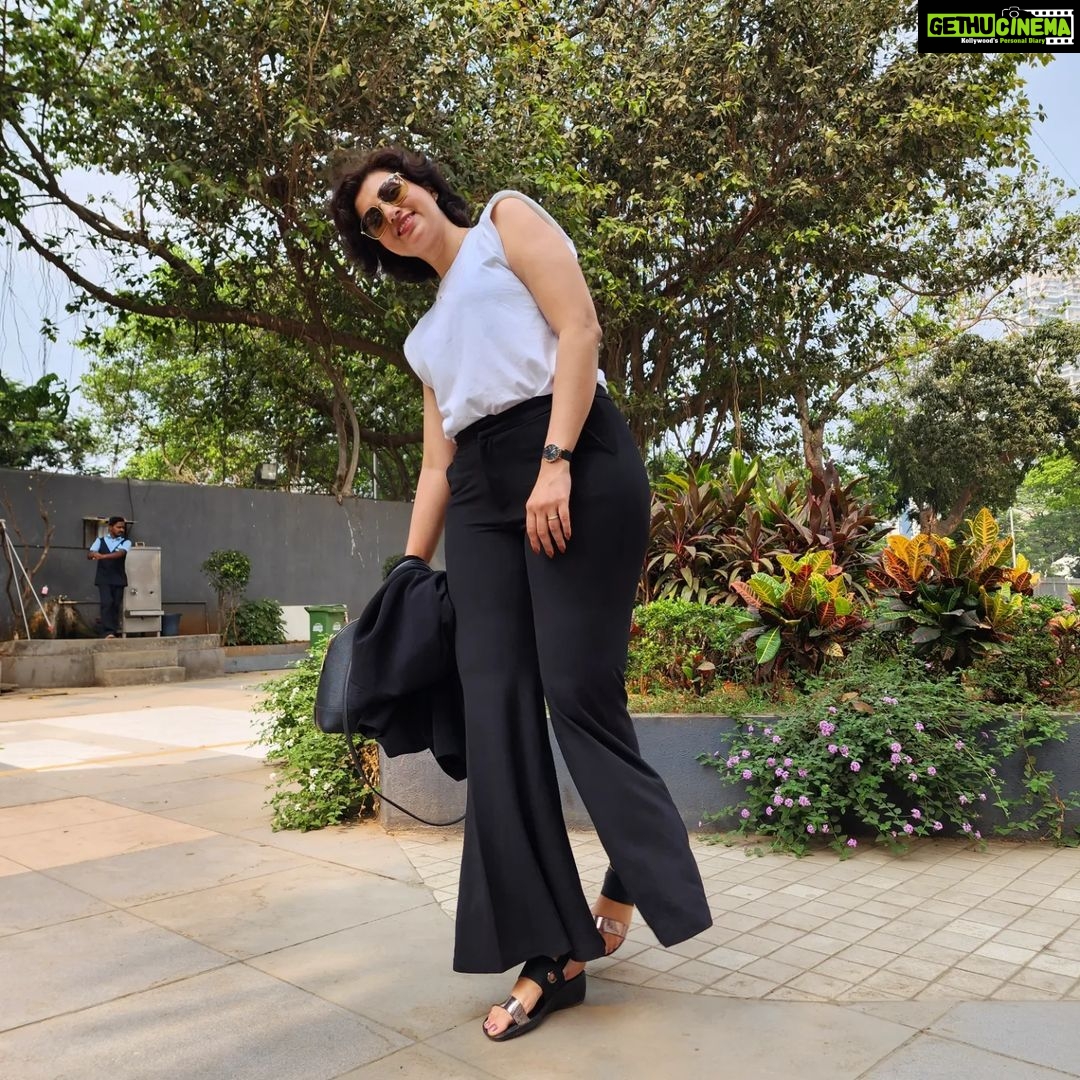 Hamsa Nandini Instagram - It's always a breeze when like minded people come together. Was amazing interacting with the MPower team at Aditya Birla group. . #swanstories
