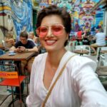 Hamsa Nandini Instagram - Happy Holi, from colorful Singapore! . #swanstories Haji Lane Singapore