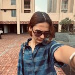 Haniya Nafisa Instagram – റോസാപൂ മാല വേണോ?🥀 Rose Garden