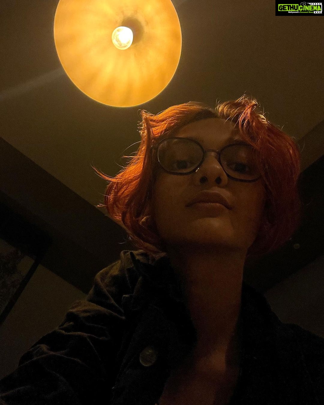 Haniya Nafisa Instagram - i look kool i think