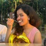 Haniya Nafisa Instagram - Happiest 20 best friend 🥂 to the past 8 years and a forever to come
