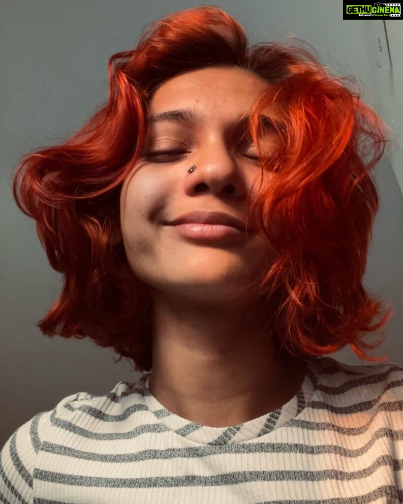 Haniya Nafisa Instagram - Golden hour and orange hair 🌱