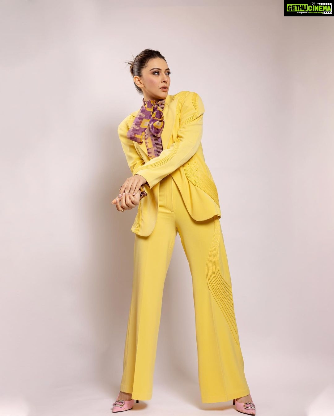 Hansika Motwani Instagram - #hansikasloveshaadidrama #promotion #feb10th #disneyplushotstar