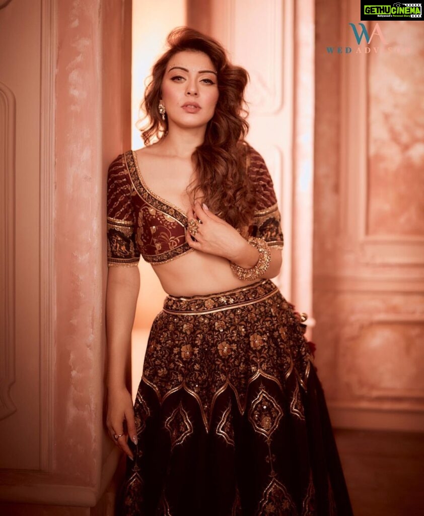 Hansika Motwani Instagram - “The best part of being in the industry is that I get to play a different role every day. My job isn’t monotonous and that’s what motivates me to give my best shot”, shares the versatile actor as she gives us an insight into her work as part of the industry. @ihansika ✨ Head to the link in our bio to read the entire story! 🌸 Editor: @lavishakk Photographer: @kadamajay Creative directions and Styling: @shauryaathley Assistant Stylists: @janvhijaiswal @aprajitapuri Editorial Production Coordinator: @chrysallisbarretto Makeup: @makeupbyurmikaur Hair: @artistpoonamsolanki Outfit: @toraniofficial Jewellery: @jaipurgems . . . . . . . . . #WorldofWA #wedadvisor #coverstory #hansikamotwani #torani #coverstar #volume2 #weddingmagazine #trending