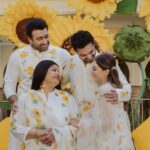Hansika Motwani Instagram - 💛 • • • Styled by - @mohitrai @aasthasharma @theweddingstyleproject_twsp Assisted by - @dishaalva Outfit - @picchika Jewellery- @mrinalinichandralabel Makeup by - @makeupbyurmikaur @reshmaamerchant Hair by - @rachelstylesmith 📸 @cupcakeproductions13