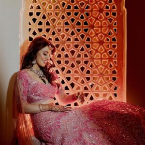 Hansika Motwani Instagram - 💍 ✨💥
•
•
•
Styled by - @mohitrai @aasthasharma @theweddingstyleproject_twsp Assisted by - @dishaalva Outfit - @falgunishanepeacockindia Jewellery- @kishandasjewellery Makeup by - @makeupbyurmikaur @reshmaamerchant
Hair by - @rachelstylesmith
📸 @cupcakeproductions13