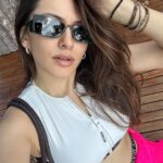 Hansika Motwani Instagram - But first, let me take a selfie 🤳 Phulay Bay, a Ritz-Carlton Reserve
