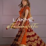 Hansika Motwani Instagram – Turn your faux pas moments into fashion statements with Lakmé’s #FashionistasFix 💫

Say goodbye to worries and hello to flawless beauty with the Lakme 9To5 Primer+Matte Concealer and Lakme Absolute Wet & Dry Compact. These magical products are the secret to picture-perfect looks❤️

Head on to @lakmeindia and shop for your go-to products for this Wedding Szn! 🛒✨

#FashionistasFix #LakméBride #WeddingSzn #LakméBridalMakeup
