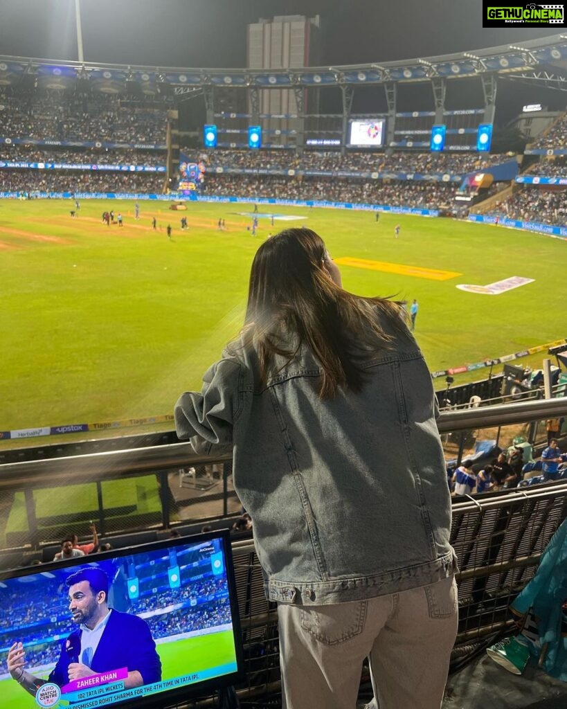 Hansika Motwani Instagram - Here for it 🏏 #MIvGT #IPL2023 Wankhede Stadium