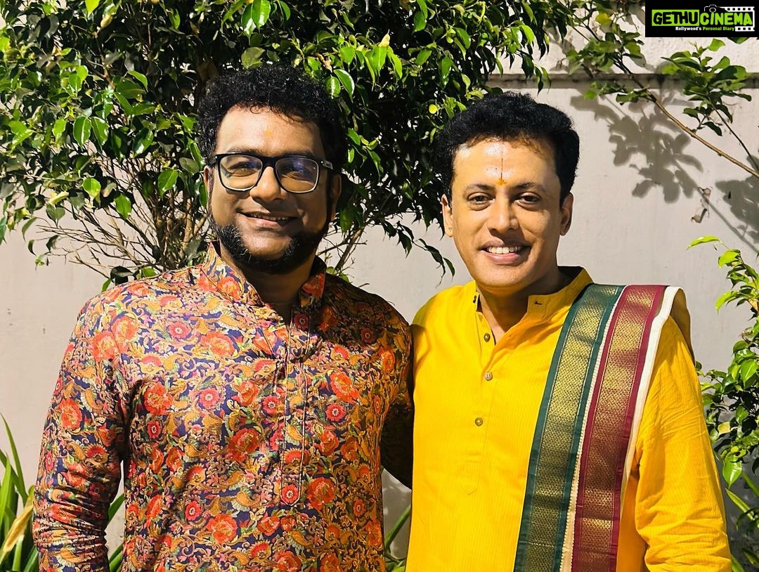 Haricharan Instagram - Attended the 25th Show of the Super Successful Dance Production #SrinivaasaKalyaaNam last night at the Music Academy, Chennai. I have been part of the Beautiful soundtrack for the same which has been composed by the Great Embar Kannan sir @embarkannan featuring some amazing singers and Musicians too. So honoured to have been part of this production by @sridevinrithyalaya @sheelaunnikrishnan and her beautiful team of artists and dancers. Simple and effective production emphasizing the storyline aided by Kannan sir’s divine Music. Was so excited to Dub my voice for the Protagonist Srinivasan himself beautifully Portrayed by bhairavi @misbeehaves98 Sat down for a concert after so long and absolutely loved it. The Music Academy