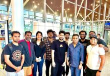 Haricharan Instagram - Happy faces! the morning after. Thank you Malaysia ! ❤️ last night was just Magical. Congrats to everyone at @dmy88_ @dmycreation @btosproductions for making last night the Most attended tamil concert in Malaysia. #Arrahman #haricharan #secretofsuccess KLIA - Kuala Lumpur International Airport