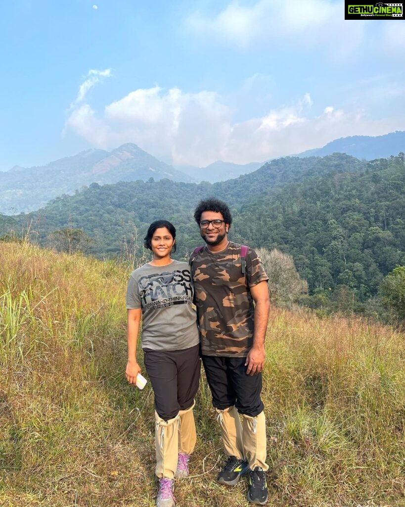 Haricharan Instagram - Wishing you all a Happy New year 2023 from the “Wild” May there be good health, Success, truckloads of Good music and may all your dreams come true. #wayanad Wayanad Wild, CGH Earth