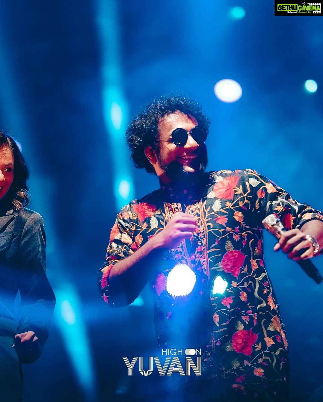 Haricharan Instagram - ๐๐ข๐ ๐ก ๐๐ง ๐1 ๐๐ฎ๐ซ๐จ๐ฉ๐ ๐๐จ๐ฎ๐ซ 2023 ๐ซ๐ท PARIS @itsyuvan @haricharanmusic Exclusive images from High on Yuan concert in PARIS ยฉ Great performances and vibes throughout the show What a day !! @frame_prod @events_frame Pic @p_prech Paris La Dรฉfense Arena