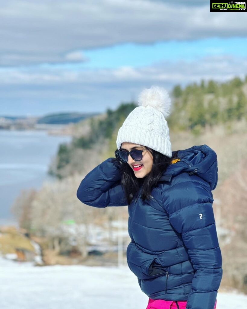 Harika Narayan Instagram - Snow Baby❄️☃️ . . . #myfirstsnow #sweden #natureatitsbest Stockholm, Sweden