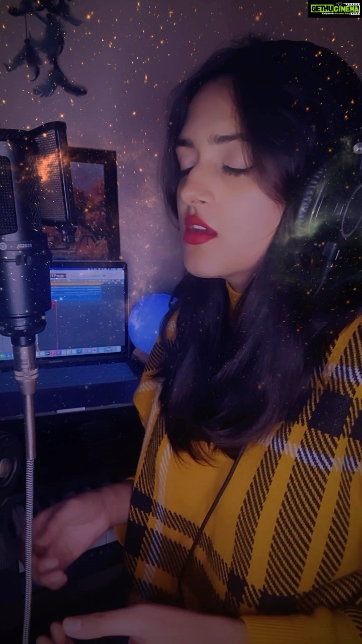 Harika Narayan Instagram - 🤍🌈✨ #arizonaskycover #iwillalwaysrememberusthisway