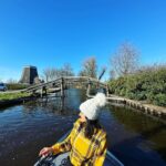 Harika Narayan Instagram - Take me back❤️🌼 . . . #throwback #europe #giethoorn #village #netherlands #happytraveller #love Giethoorn, Nederlands