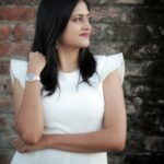 Harika Narayan Instagram - 🤍✨️ . . . PC : @sandeepkanth_12 . . @calvinklein @citizenwatchus #girlinwhite #favorite #sunsetphotography #photoshoot #love #happiness