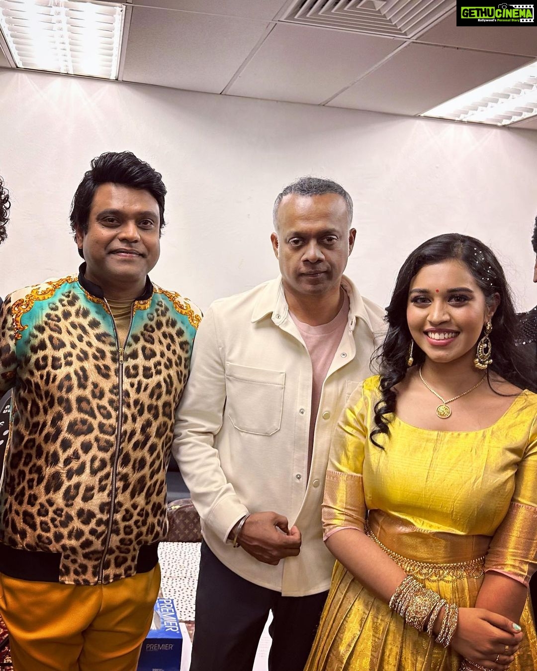 Haripriya Instagram - Had a great time performing along with this amazing team of singers and musicians. ๐ค๐ถ๐งฟ Thank you @jharrisjayaraj sir and the whole team. Until next time KL ๐ซถ๐ผ๐๐ฝ @distinctcommunications . . #Haripriya #haripriyasinger @jharrisjayaraj @sumaharris @gauthamvasudevmenon @riyasdeenriyan @karthikmusicexp @tipusingerofficial @aalaapraju @singerharini_official @dsathyaprakash @sridharsena @haricharanmusic @iamnareshiyer @singerkrish @singerchristopherstanley @meghaalsoharini @samuelnharris @sharmi_la @vishnupriya_ravi Music World