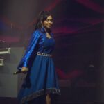 Haripriya Instagram - Hearts of harris 2.0! What a show , what an energy 🦋🧿 Thank you so much @jharrisjayaraj sir! Forever grateful.😇 I’m super Blessed to be a part of this show along with amazing singers and musicians. @malikstreams . . . #harrisjayaraj #haripriya #haripriyasinger #concert #heartsofharris #blessed #unforgettable #love #malaysia Axiata Arena
