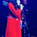 Haripriya Instagram - 🧿Thank you so much for the love malaysia ! ❤️ i’m super blessed to perform along with the legend @jharrisjayaraj grateful for this opportunity sir! 😇 #heartsofharris #harrisjayaraj #haripriya #haripriyasinger #malaysia #music #concertdiaries #tamilsongs #showtime #explore #singer #grateful Axiata Arena