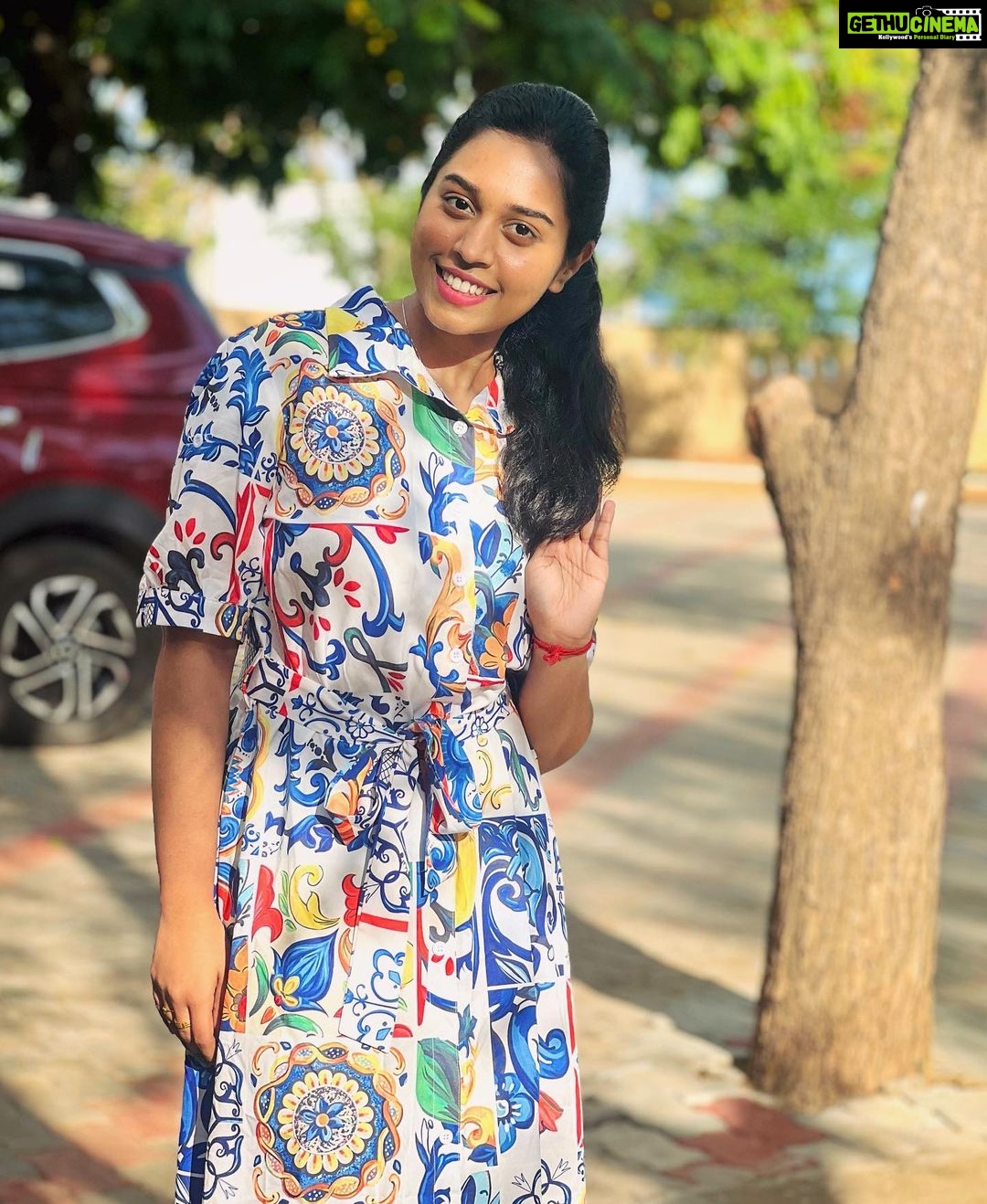 Haripriya Instagram - #Summer 🌞 . . . #haripriya #haripriyasinger