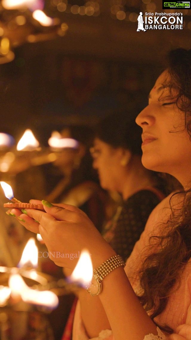 Hariprriya Instagram - Thanks to Ms Hariprriya, Indian actress for sharing the Deepotsava bliss with everyone. #LightYourLifewithDevotion #kartikadeepotsava #deepotsava #deepotsavam #deepotsav2022 #damodarashtakam #ISKCONBangalore #krishna #radhakrishna #harekrishna #iskcon #iskcontemple #krishnaconsciousness #yoga #bhaktiyoga #meditation #chanting #spiritual #spirituality #festival #festivalsofindia #Festival2022