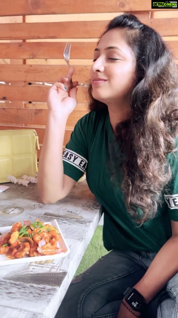 Hariprriya Instagram - Good Food = Good Mood 🥰 #Foodlove #FoodieSunday #Reelitfeelit #Reelsinstagram #Reelsindia #Reelsvideo #reels