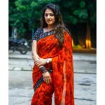 Hariprriya Instagram - Every saree tells a story 🥰 Can you read mine? #OOTD #TraditionalVibes Pics 😍 - @nsjegadeesan Chennai, India
