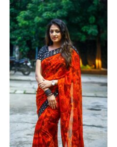 Hariprriya Instagram - Every saree tells a story 🥰 Can you read mine?

#OOTD #TraditionalVibes

Pics 😍 - @nsjegadeesan