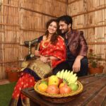 Hariprriya Instagram - ಯುಗಾದಿ ಹಬ್ಬದ ನಲ್ಮೆಯ ಶುಭಾಶಯಗಳು😍 Happy Yugadi💐 #simhapriya #hariprriya #vasishtansimha #ugadi #happyugadi