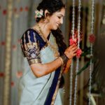Hariprriya Instagram - 💙💚 Photography - @storiesby.rg Decor - @eventia_mysore Bridal Styling - @stilerush_by_varshinijanakiram Bridal blouse - @itihas_sagar Bridal jewellery- @sriganeshjewellers #simhapriya #wedding #love #vasishtasimha #hariprriya Mysore, Karnataka