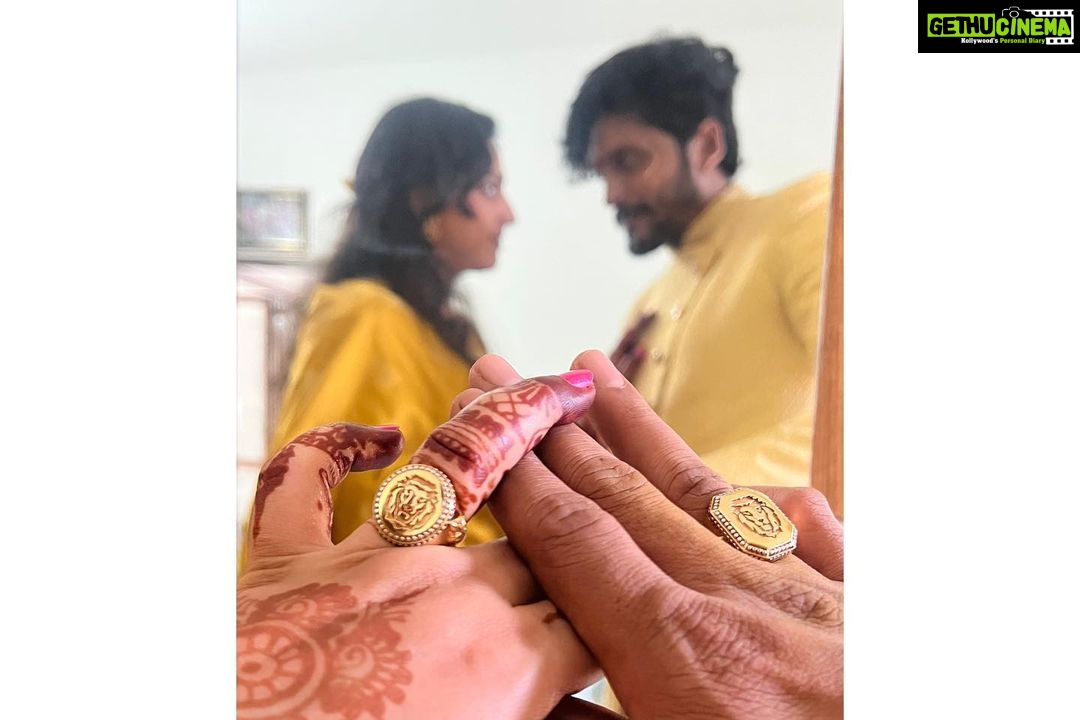 Hariprriya Instagram - A little something more than usual is our thing πβ€οΈ I'm so in love with what's going to be my second name "Simha" π₯° I wanted our engagement rings to reflect it. π A ring that we're going to sport the rest of our lives has got to be special!! ππ We zeroed in on a custom made design with a lion engraved on it. We had graphic designers work on these beautiful rings shaped like an octagon and an oval. I absolutely love how they turned out!! πππ #simhapriya #vasishtasimha #hariprriya πΈπ - @vjflicks