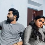 Haritha G Nair Instagram - A BLACK MAIL REEL @tanujmenon_offl 🏃🏼‍♀️🏃🏼‍♀️🏃🏼‍♀️🏃‍♂️Happy now🤷🏼‍♀️!!! അപ്പൊ പരിചയപ്പെട്ടതിൽ സന്തോഷം 🙏🏻🤦🏼‍♀️😂