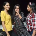 Haritha G Nair Instagram - Another blooper🤦🏼‍♀️ഞാൻ അപ്പഴേ പറഞ്ഞതാ ഈ പരിപാടി ഞാൻ നിർത്തിയെന്ന് 🙄 Motivation ആണത്രേ Motivation😂