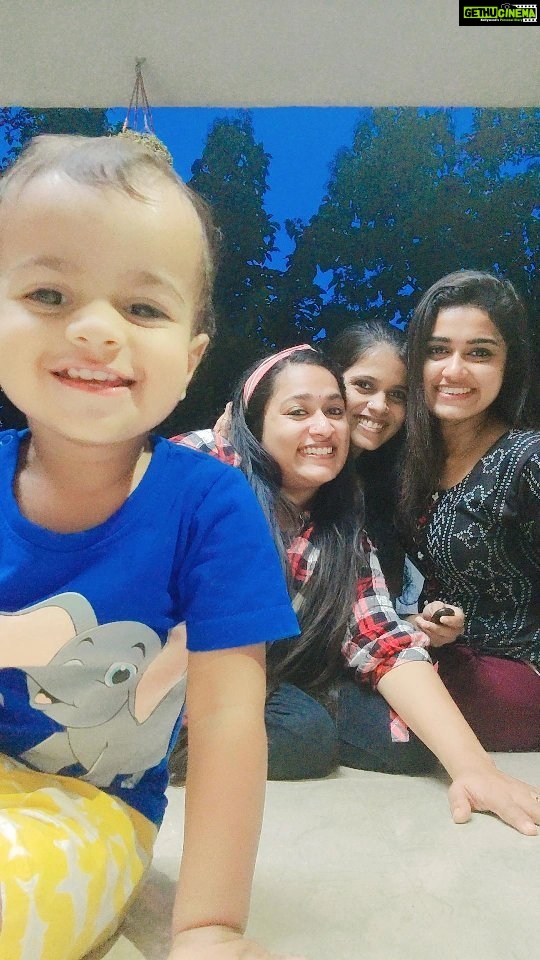 Haritha G Nair Instagram - Have you ever seen something so cute and made you Cry?!!!❤i told its a new game and he started playing it.. HaaChoo!!! game inventor😂 (മടിയിൽ വന്നിരുന്നപ്പോ തേങ്ങ പൊതിക്കുന്ന പോലെ എറിഞ്ഞു കൊല്ലാൻ നോക്കുന്നോ 😳)