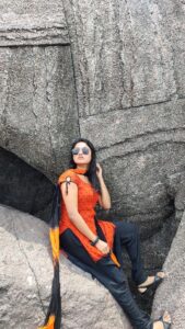 Haritha G Nair Instagram - Managed to follow the trend...
#trending #reelsinstagram