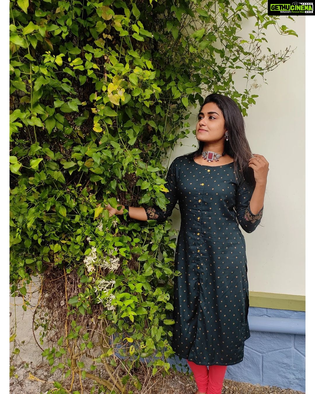 Haritha G Nair Instagram - 🌿 @hayclothing 🌿