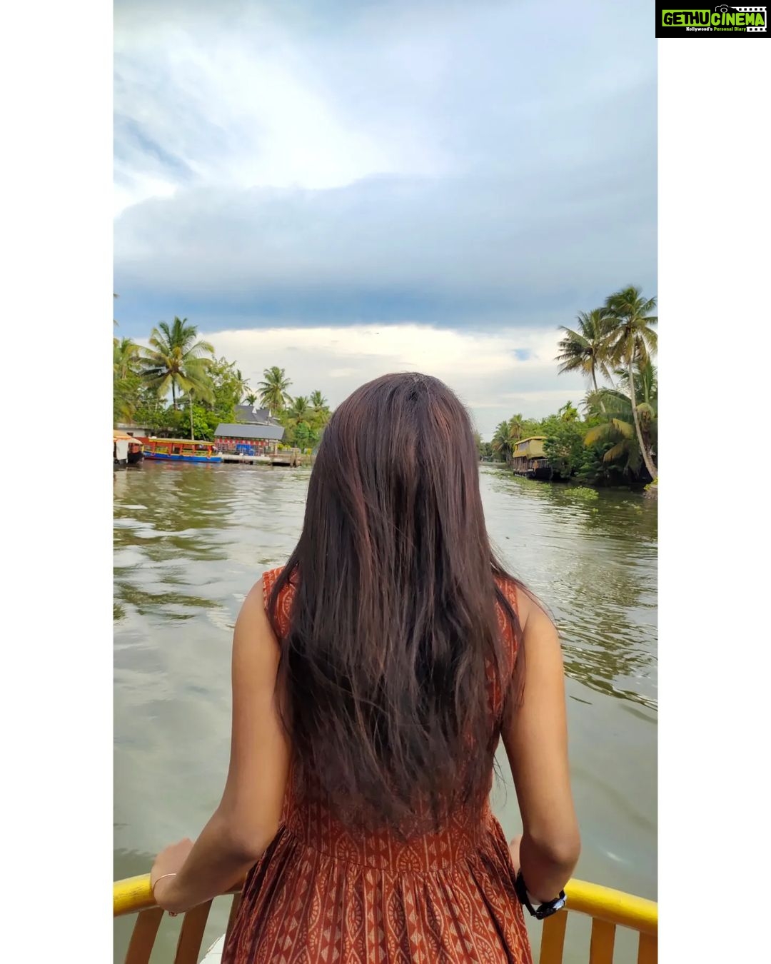 Haritha G Nair Instagram - 🍂🍂🍂 . . 📸 : @rohith.rnair.44