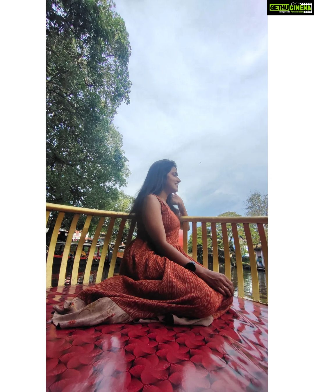 Haritha G Nair Instagram - 🍂🍂🍂 . . 📸 : @rohith.rnair.44