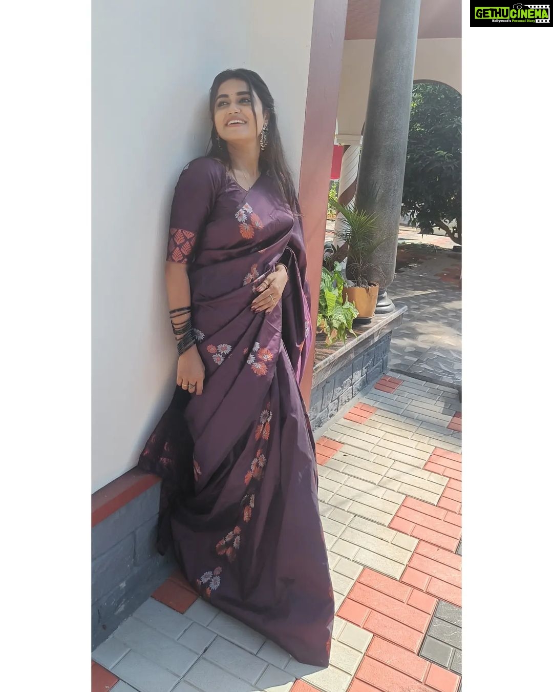 Haritha G Nair Instagram - 🦋🦋🦋 . . . Saree: @kichusfashion