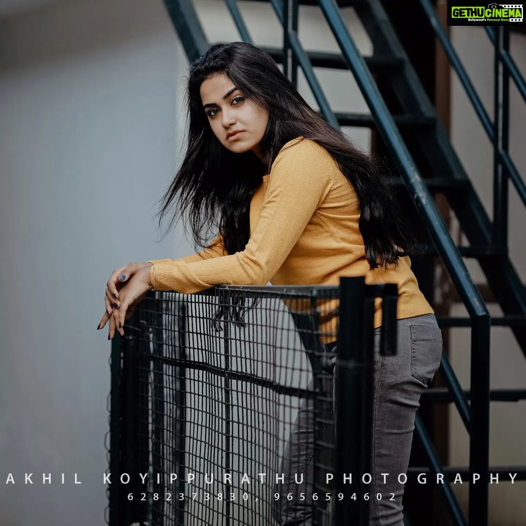 Haritha G Nair Instagram - If eyes could speak... - With love 🫀 📸 : @navarasa_wedding_planners_ @akhilkoyippurathu