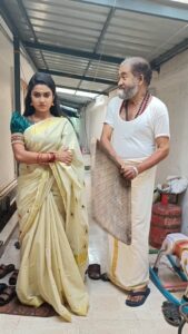 Haritha G Nair Instagram - With  Muthachan❤
@illikkettunamboothiri
Costume : @colos_the_designing_couture