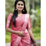 Haritha G Nair Instagram - 💓 📸 : @clickking_wedding Styling & Makeup : @pink_passion_12 Ornaments : @jhanvi__collections